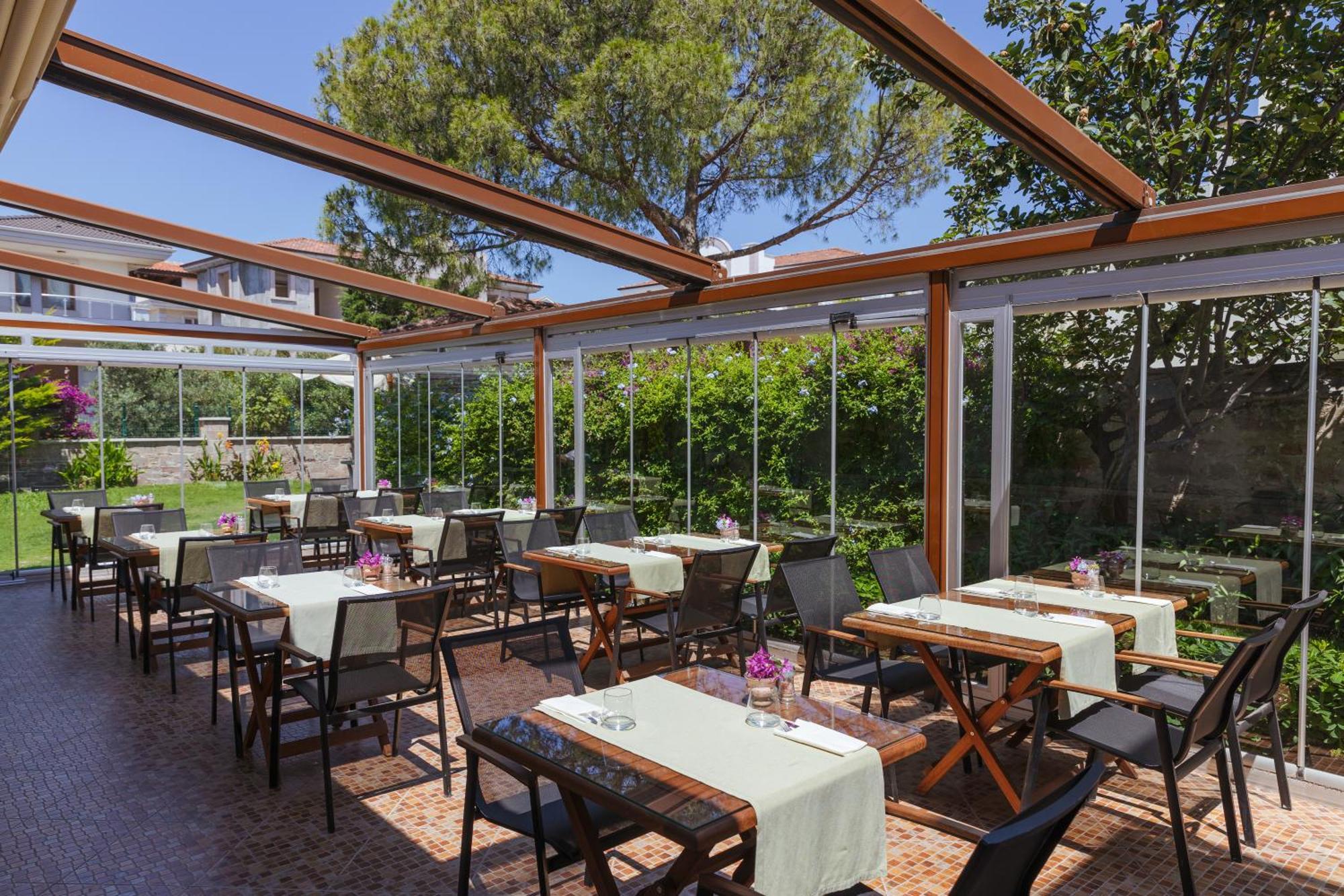 Elia Hotel Cunda By Ortunc Аявали Екстериор снимка